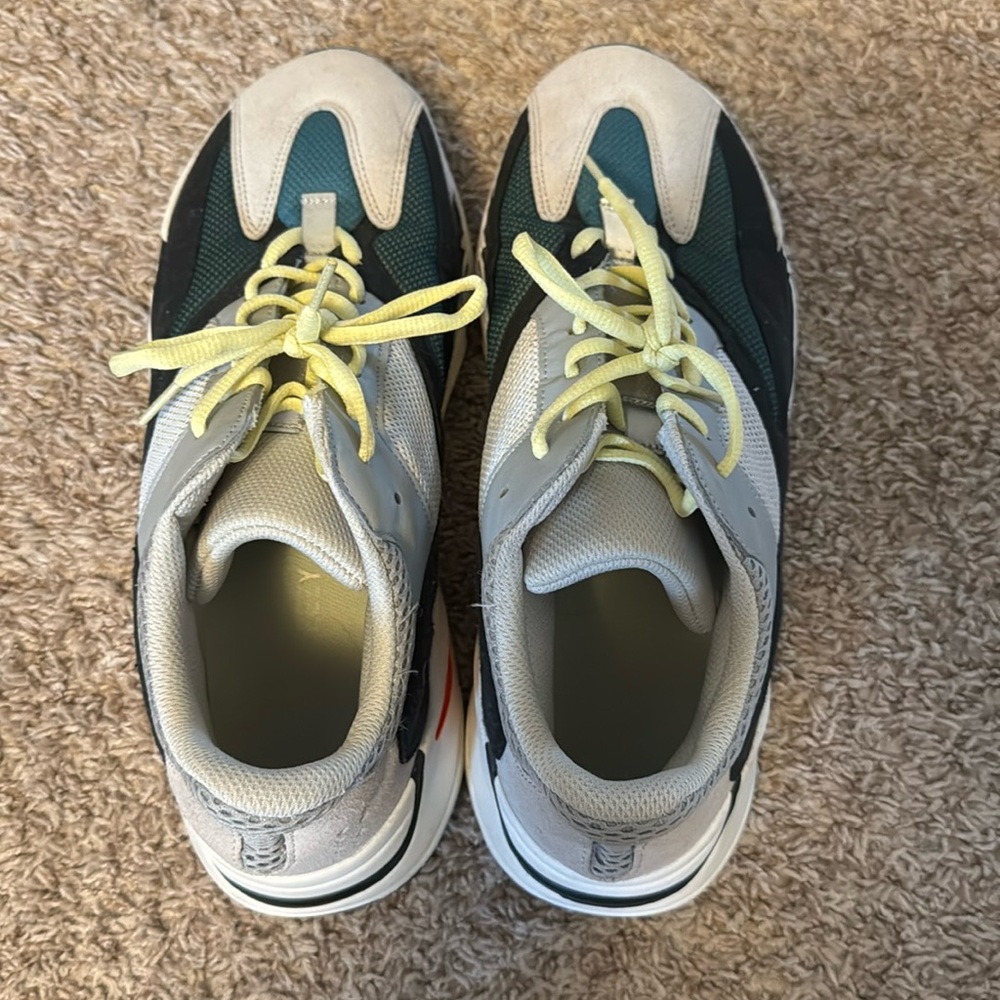 men’s yeezys
